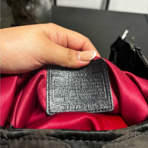 Coach Black Signature Shoulder Bag - Picture 5 of 5